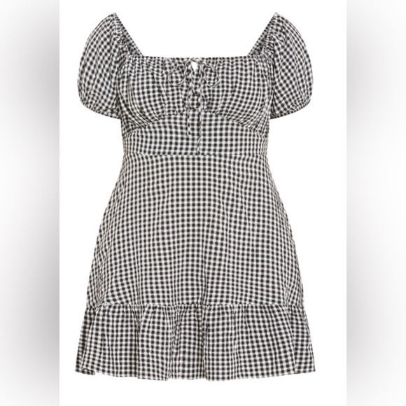 City Chic Black & White Gingham Mini Dress with Ruffle Hem - Picture 4 of 6